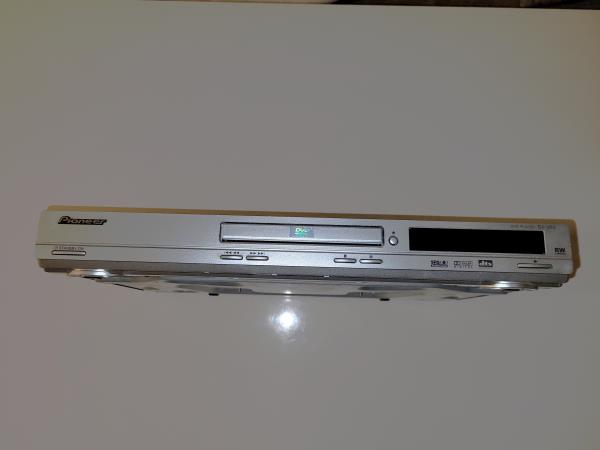 Pioneer Dvd player